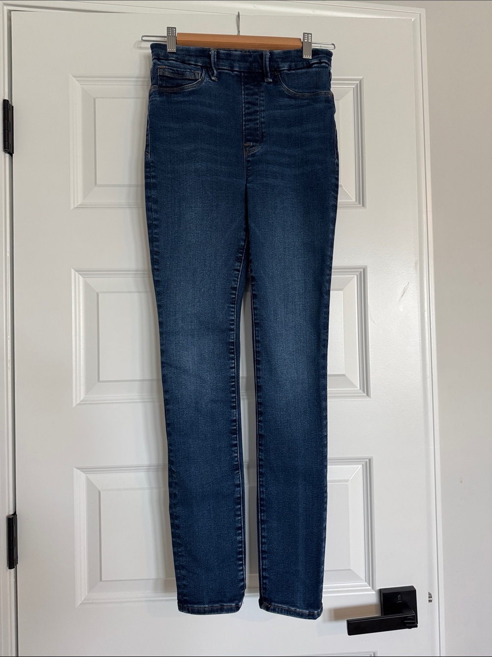 Good American- Stretch Elastic Waistband Dark Blue High-Rise Skinny Jeans